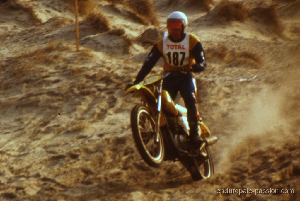 1976-02-15_2eme_Enduro_des_Sables_002.jpg - N° 187 Daniel Pean /Maico Vainqueur