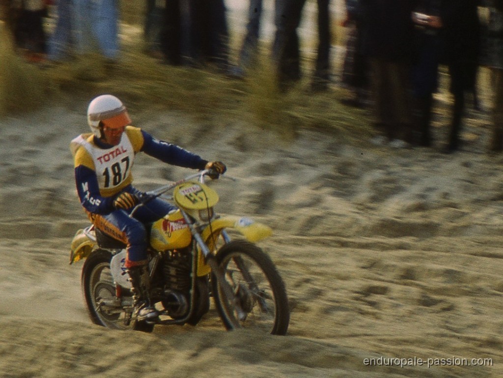 1976-02-15_2eme_Enduro_des_Sables_007.jpg - Daniel Pean, Vainqueur