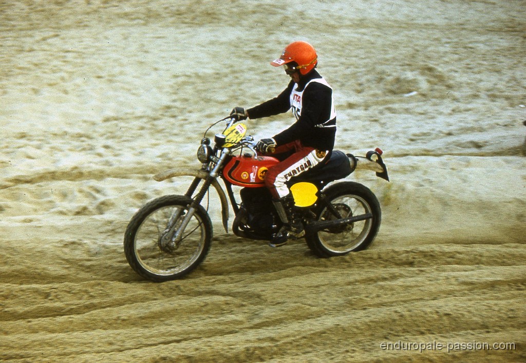 1976-02-15_2eme_Enduro_des_Sables_013.jpg