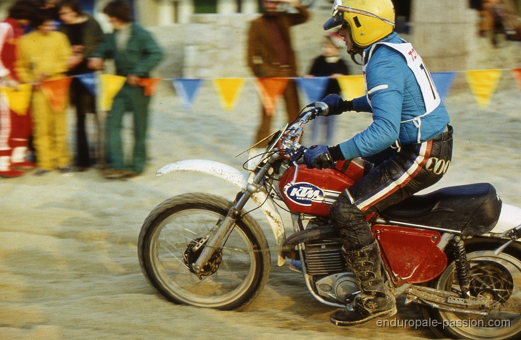 1976-02-15_2eme_Enduro_des_Sables_055.jpg