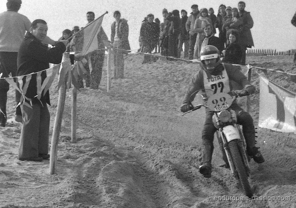 1976-02-15_2eme_Enduro_des_Sables_N_-_B018.jpg - Rudy Potisek