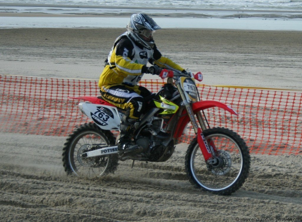 0763a.jpg