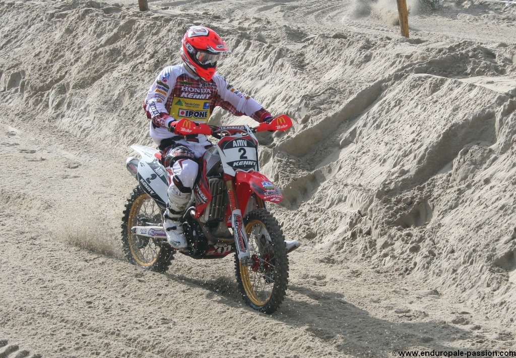 002b.jpg - Potisek timotei enduropale 2009