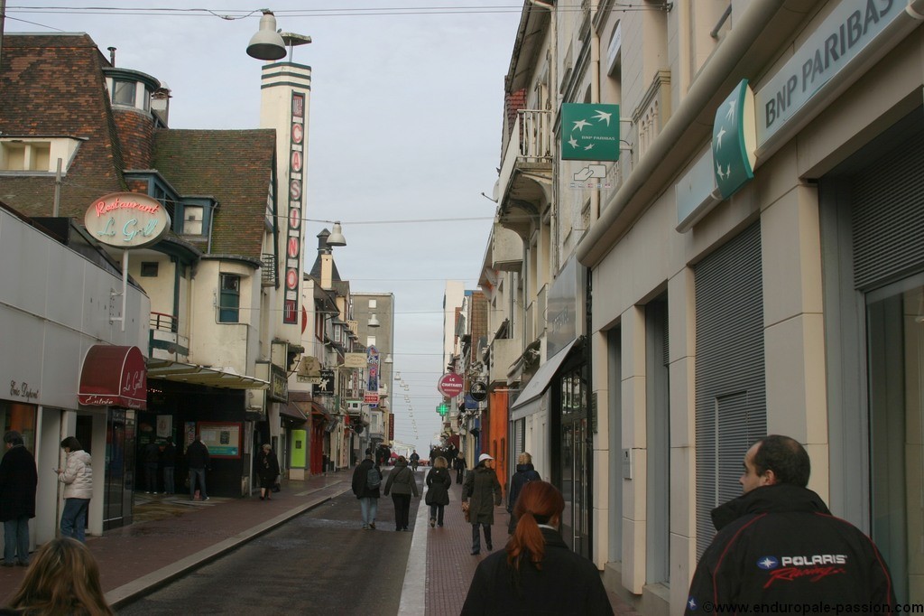 000a.jpg - rue saint jean, enduro du Touquet 2009